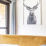 La Du Cerf A Payolle Lägenhet Campan
